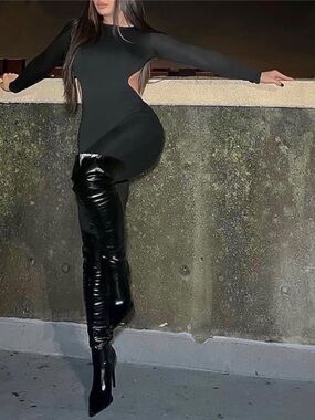 MYOUTFITONLINE Daphne Black Jumpsuit